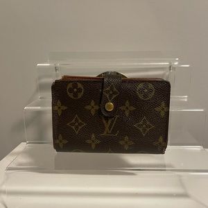 Louis Vuitton Monogram Kiss lock Wallet